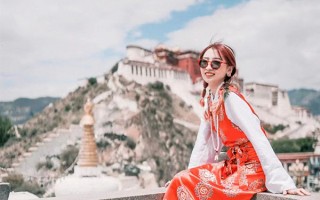 两个人去西藏旅游7日游跟团费用？去西藏跟团玩7天的大概多少钱？